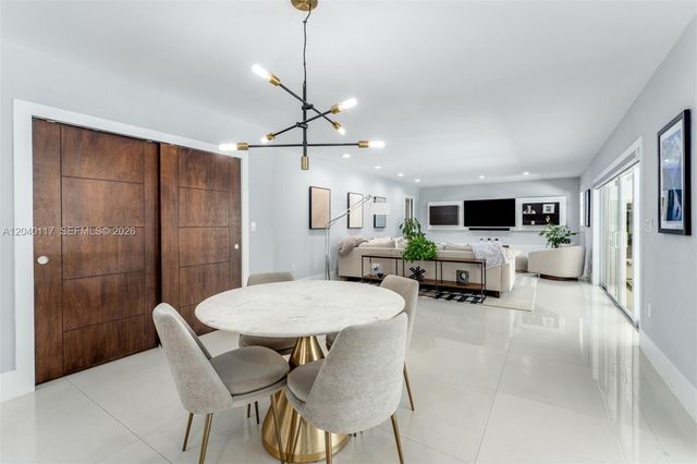 11721 Jacaranda Place, Coral Gables, FL 33156