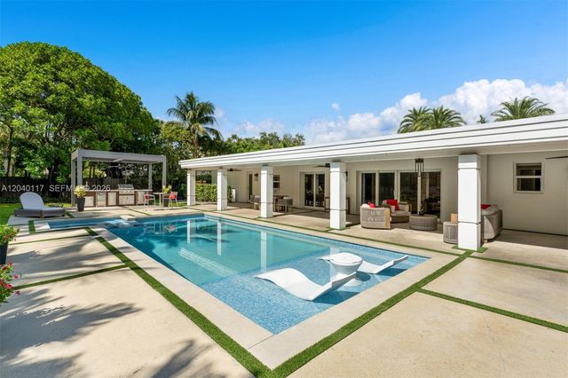 11721 Jacaranda Place, Coral Gables, FL 33156