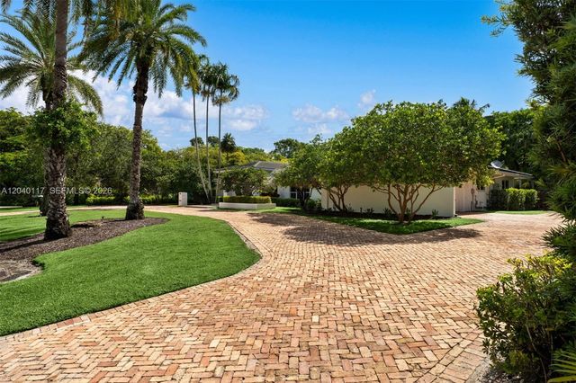 11721 Jacaranda Place, Coral Gables, FL 33156