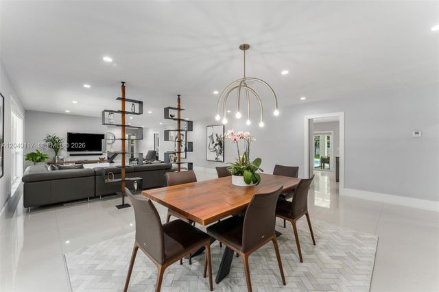 11721 Jacaranda Place, Coral Gables, FL 33156