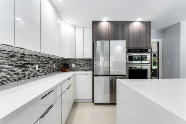 11721 Jacaranda Place, Coral Gables, FL 33156