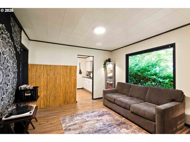 502 17TH Ave, Longview, WA 98632