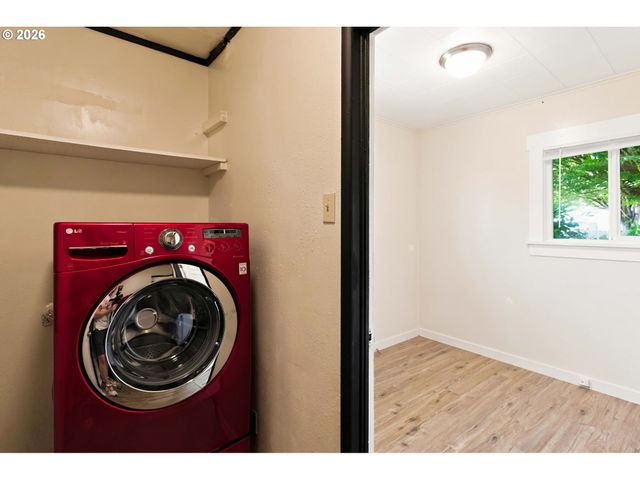 502 17TH Ave, Longview, WA 98632