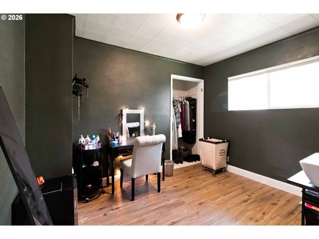 502 17TH Ave, Longview, WA 98632