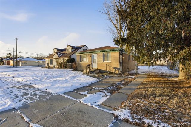 14731 Stephens Drive, Eastpointe, MI 48021