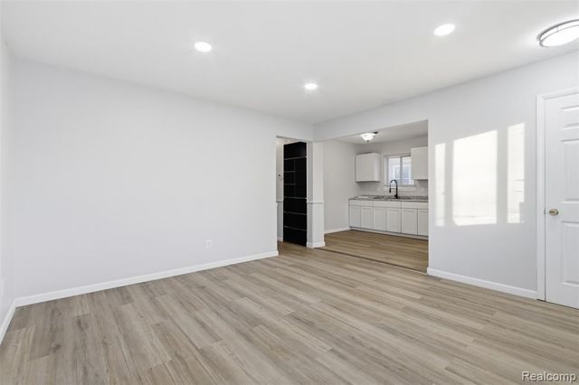 14731 Stephens Drive, Eastpointe, MI 48021