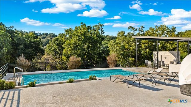 832 Wade Road, New Braunfels, TX 78132