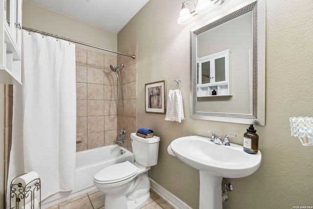 18730 Danforth Cv, San Antonio, TX 78258