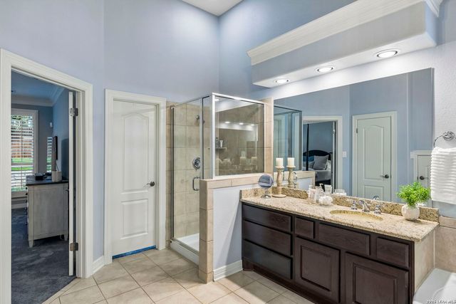 18730 Danforth Cv, San Antonio, TX 78258