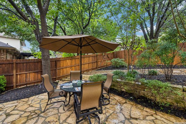 18730 Danforth Cv, San Antonio, TX 78258