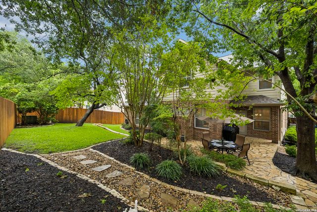 18730 Danforth Cv, San Antonio, TX 78258