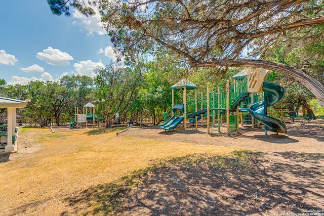 18730 Danforth Cv, San Antonio, TX 78258