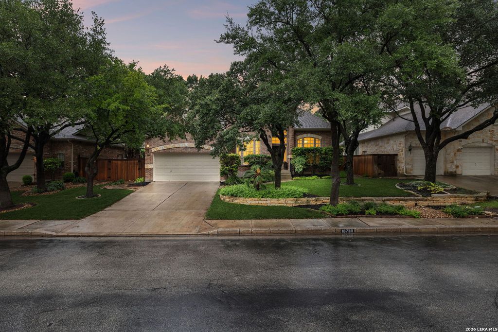 18730 Danforth Cv, San Antonio, TX 78258