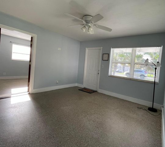 1481 NE 27TH Street, Pompano Beach, FL 33064