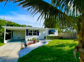 1481 NE 27TH Street, Pompano Beach, FL 33064