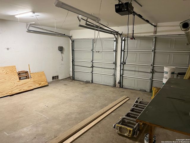 8006 Avellano, San Antonio, TX 78250