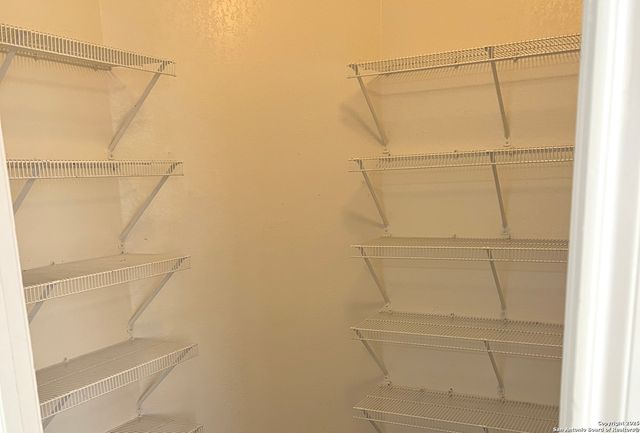 8006 Avellano, San Antonio, TX 78250