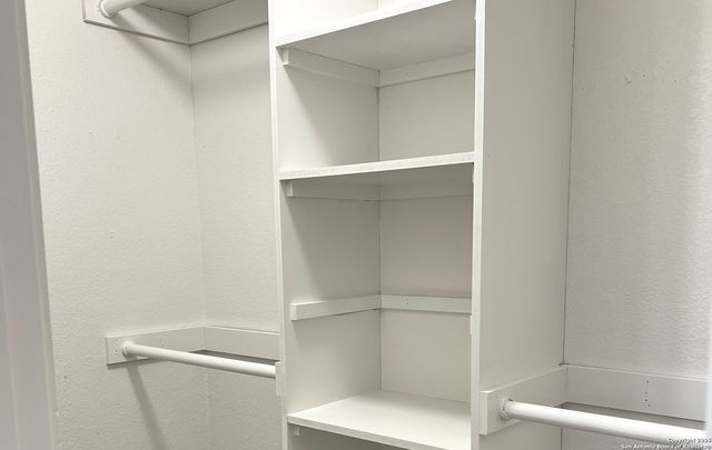 8006 Avellano, San Antonio, TX 78250