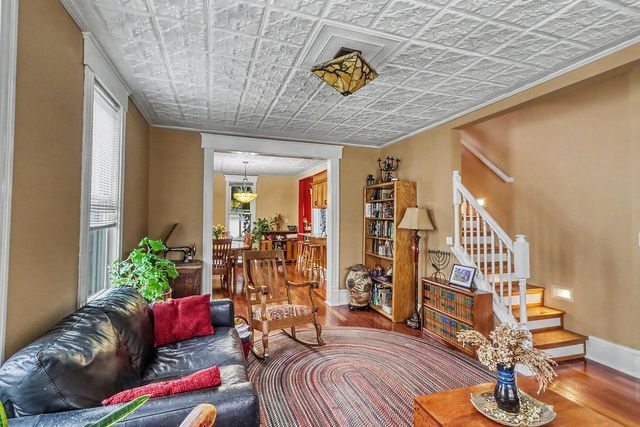 1010 5th Street N, Fargo, ND 58102
