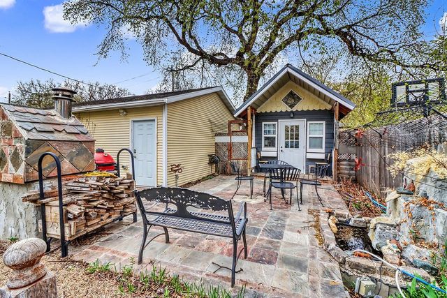 1010 5th Street N, Fargo, ND 58102