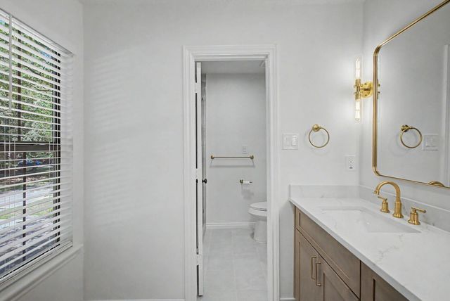 34 Brushwood Court, The Woodlands, TX 77380