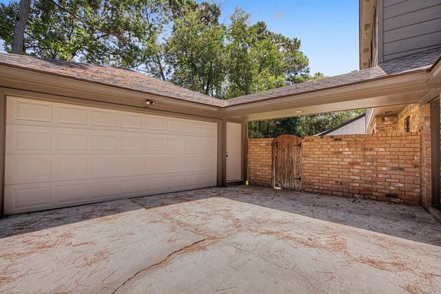 34 Brushwood Court, The Woodlands, TX 77380