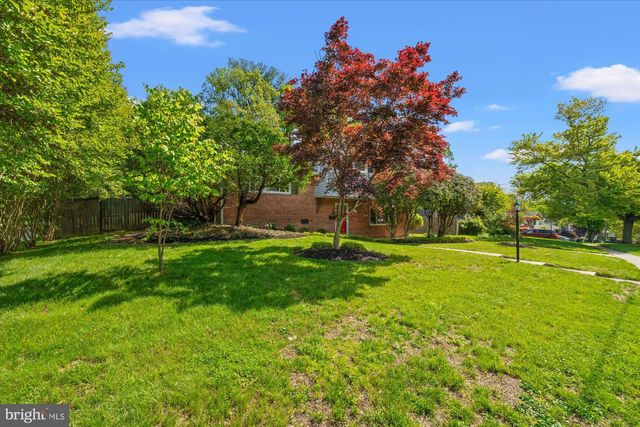 2317 ROSS RD, Silver Spring, MD 20910