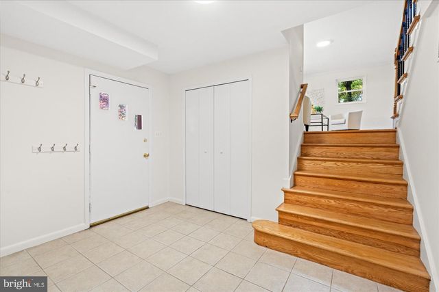 2317 ROSS RD, Silver Spring, MD 20910