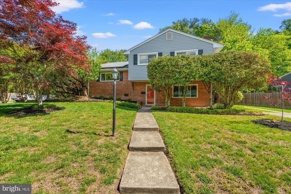 2317 ROSS RD, Silver Spring, MD 20910