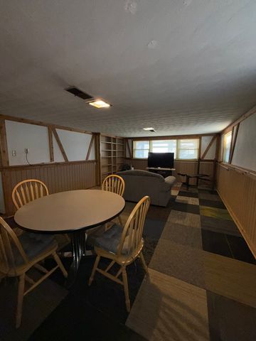 16549 Cottage Grove Avenue, South Holland, IL 60473