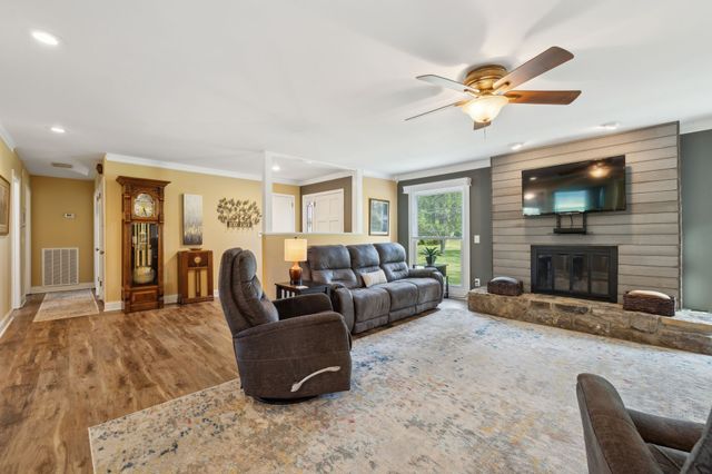 337 Shute Lane, Old Hickory, TN 37138