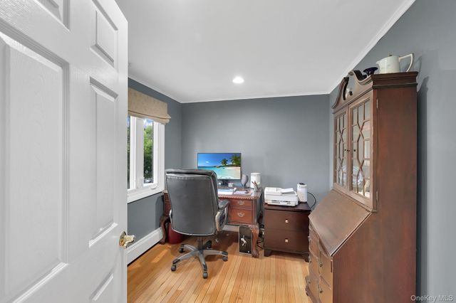4 Foxey Lane, Mahopac, NY 10541
