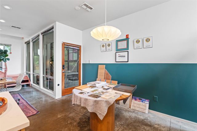 5409 Woodrow Ave C, Austin, TX 78756