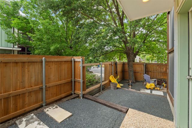 5409 Woodrow Ave C, Austin, TX 78756
