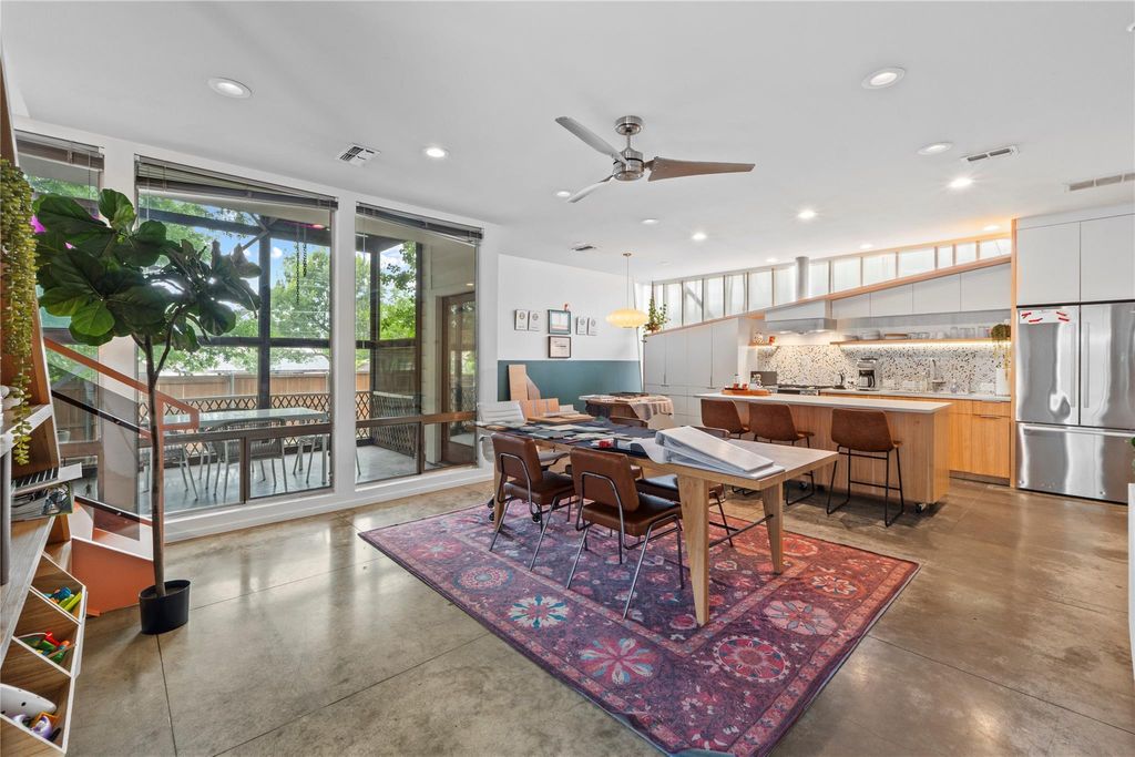 5409 Woodrow Ave C, Austin, TX 78756
