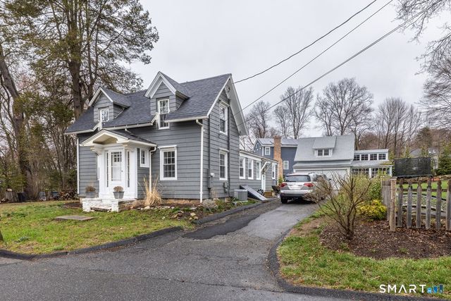 33 Jerusalem Hill, Trumbull, CT 06611