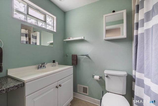 33 Jerusalem Hill, Trumbull, CT 06611