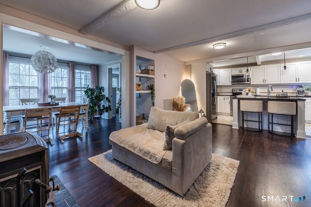 33 Jerusalem Hill, Trumbull, CT 06611