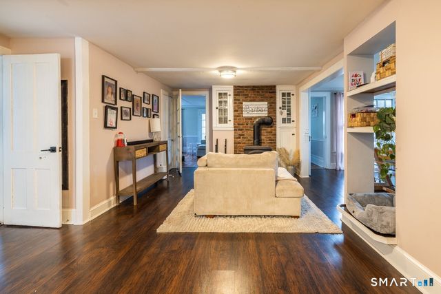 33 Jerusalem Hill, Trumbull, CT 06611
