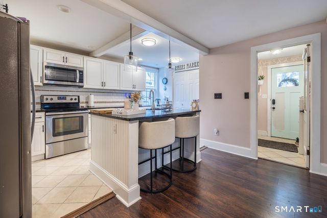 33 Jerusalem Hill, Trumbull, CT 06611