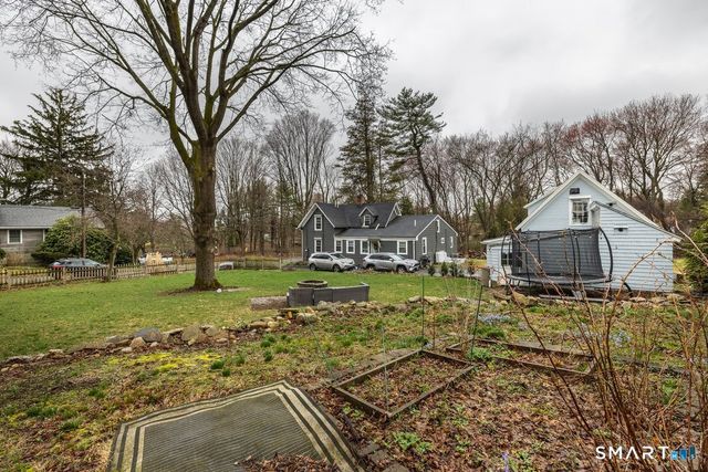 33 Jerusalem Hill, Trumbull, CT 06611
