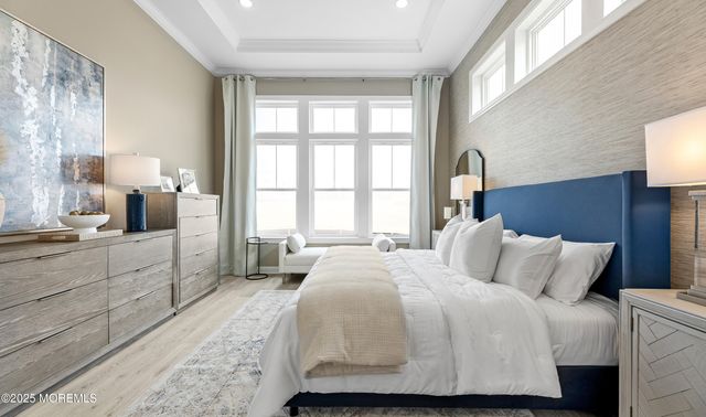 22 Larkspur Lane 118, Manalapan, NJ 07726