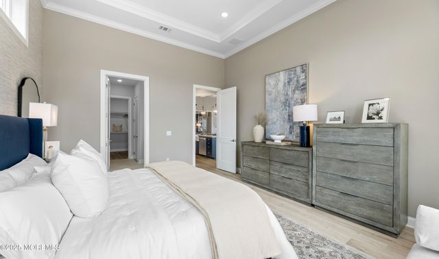 22 Larkspur Lane 118, Manalapan, NJ 07726