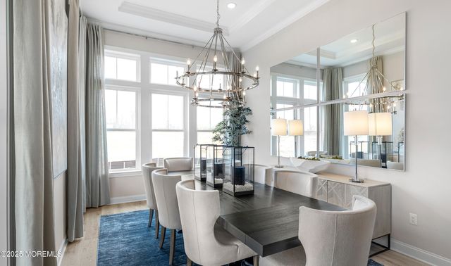 22 Larkspur Lane 118, Manalapan, NJ 07726