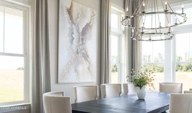 22 Larkspur Lane 118, Manalapan, NJ 07726