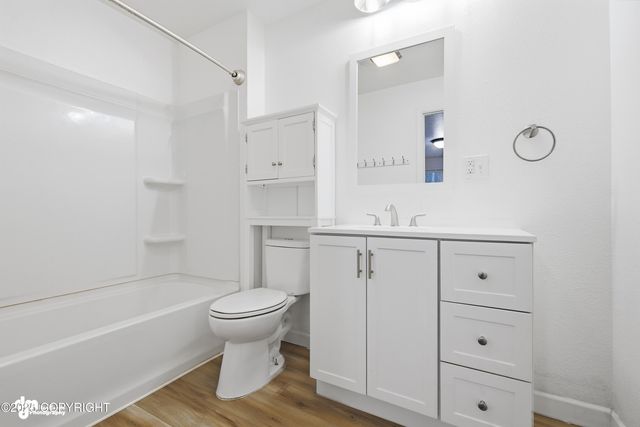 6050 W Hollywood Road, Wasilla, AK 99623