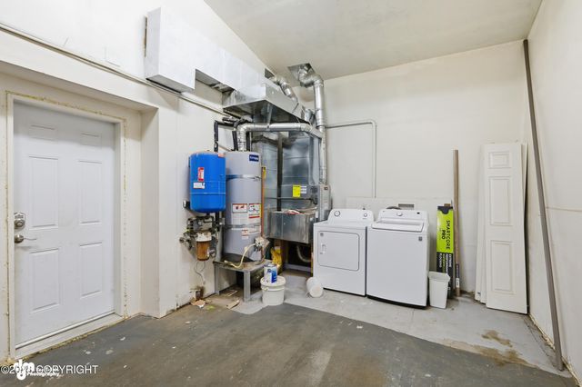 6050 W Hollywood Road, Wasilla, AK 99623