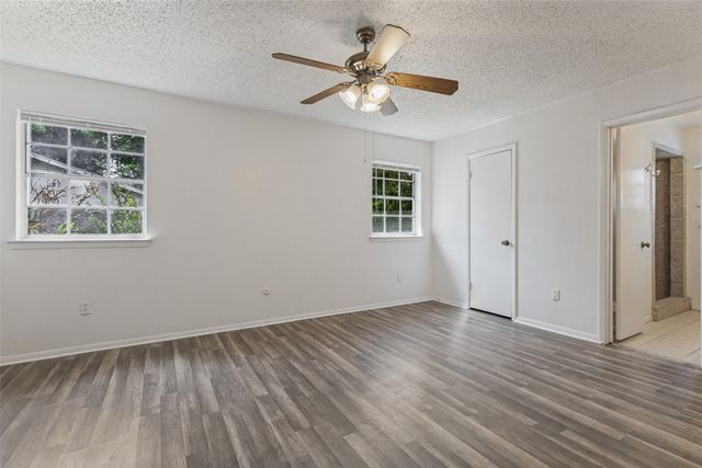 125 N Jessup Street, Alvarado, TX 76009