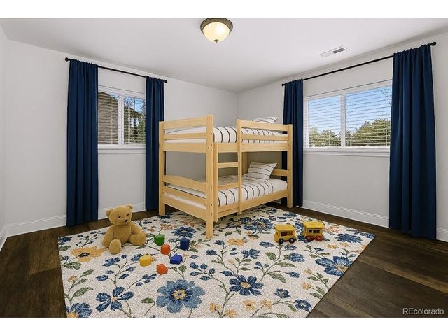 825 Havana St, Aurora, CO 80010