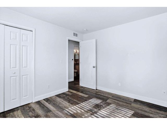 825 Havana St, Aurora, CO 80010